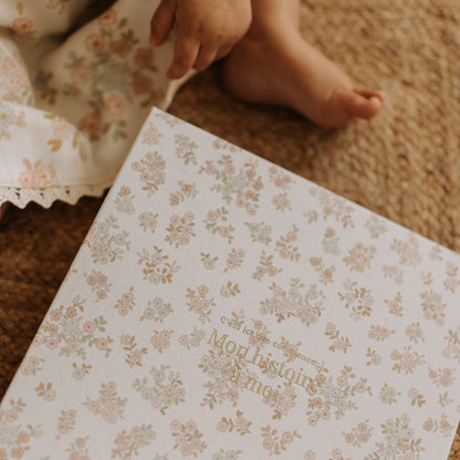 Livre De Bébé - Fleurs Pastel