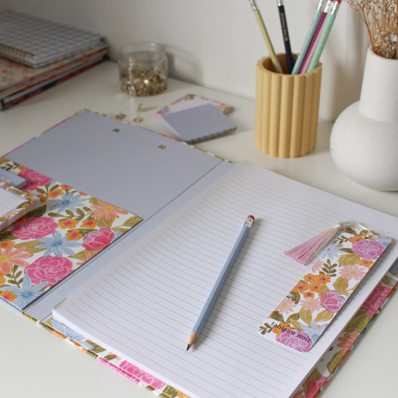 Clip Folio - Floral Pop